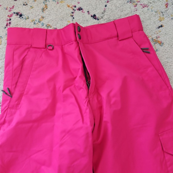 Hot pink snow pants - Picture 2 of 6